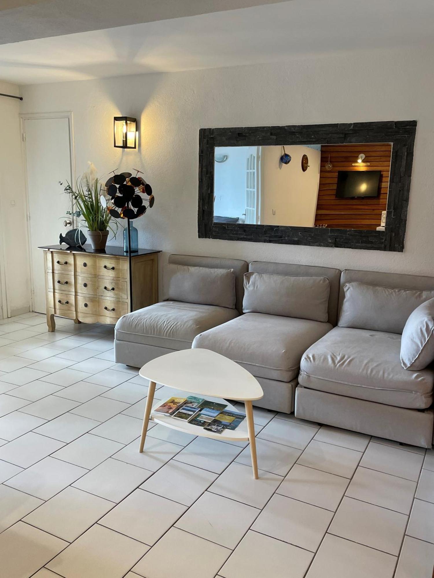 Residence Le Golfe Bleu Le Le Rayol-Canadel-sur-Mer Eksteriør bilde