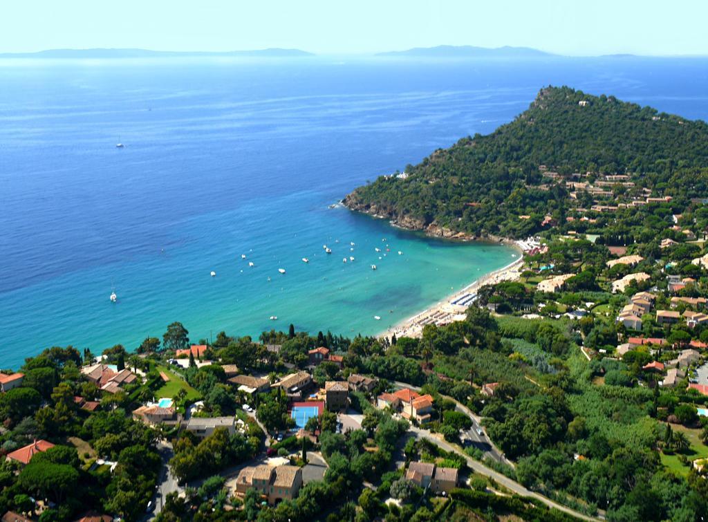 Residence Le Golfe Bleu Le Le Rayol-Canadel-sur-Mer Rom bilde